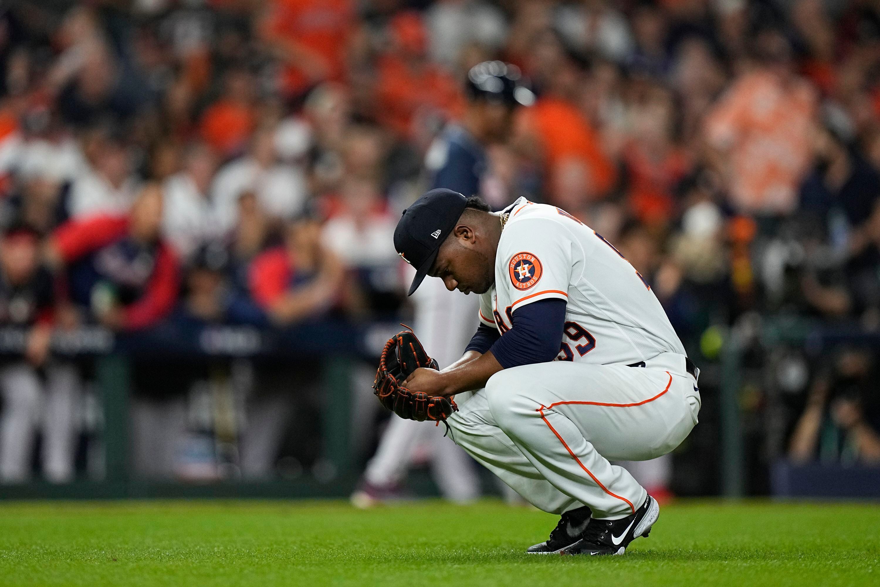 Photos: Braves beat Astros 6-2 to win World Series Game 1