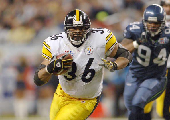 Metro & state: Jerome Bettis honored as HOFer in hometown