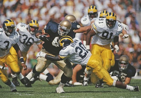 Notre Dame Football on X: The Bus. Jerome Bettis. He rumbled in Notre Dame  Stadium for years before winning Super Bowl with Steelers in Hall of Fame  career.  / X