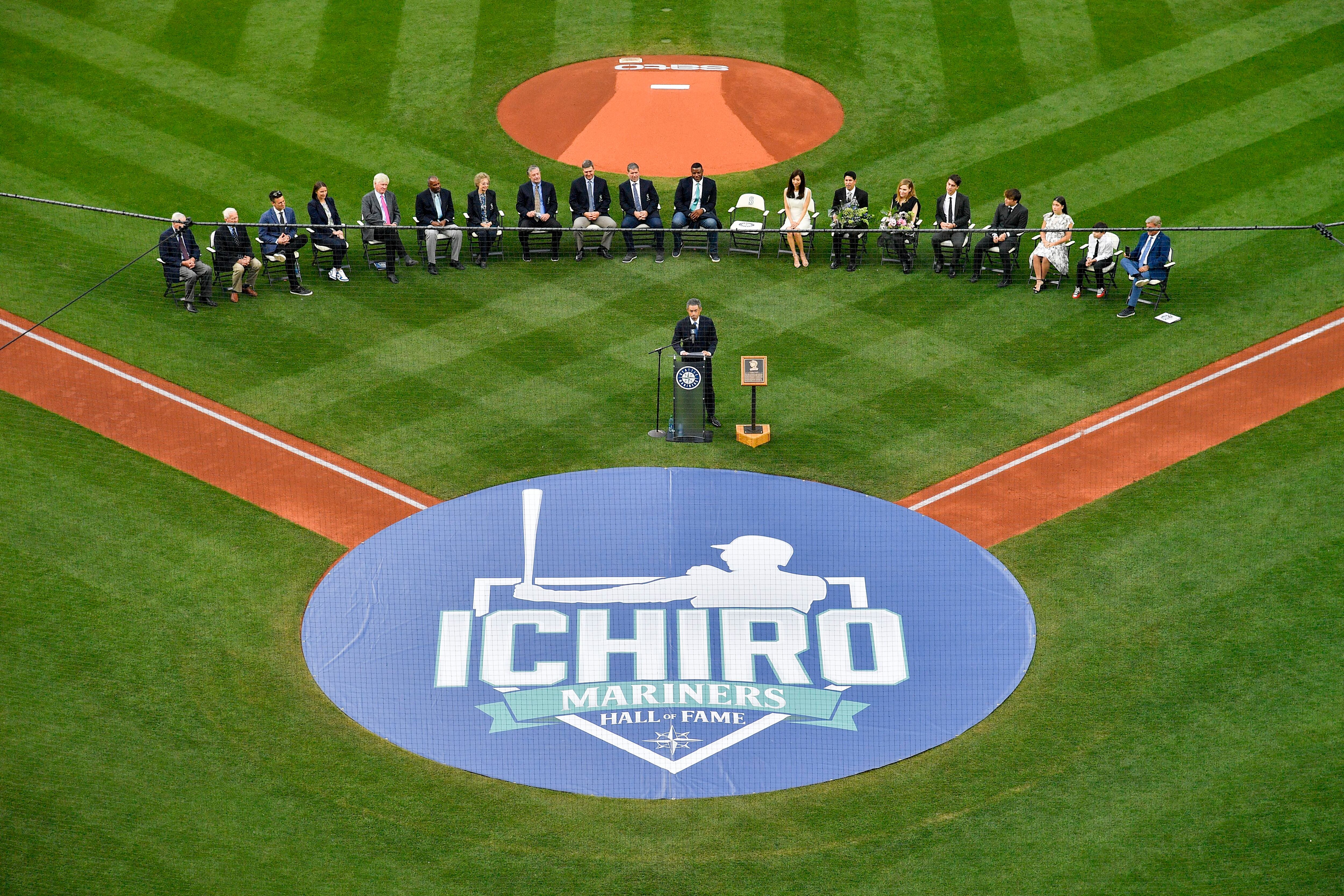 Ichiro expresses gratitude entering Mariners Hall of Fame – KIRO 7 News  Seattle