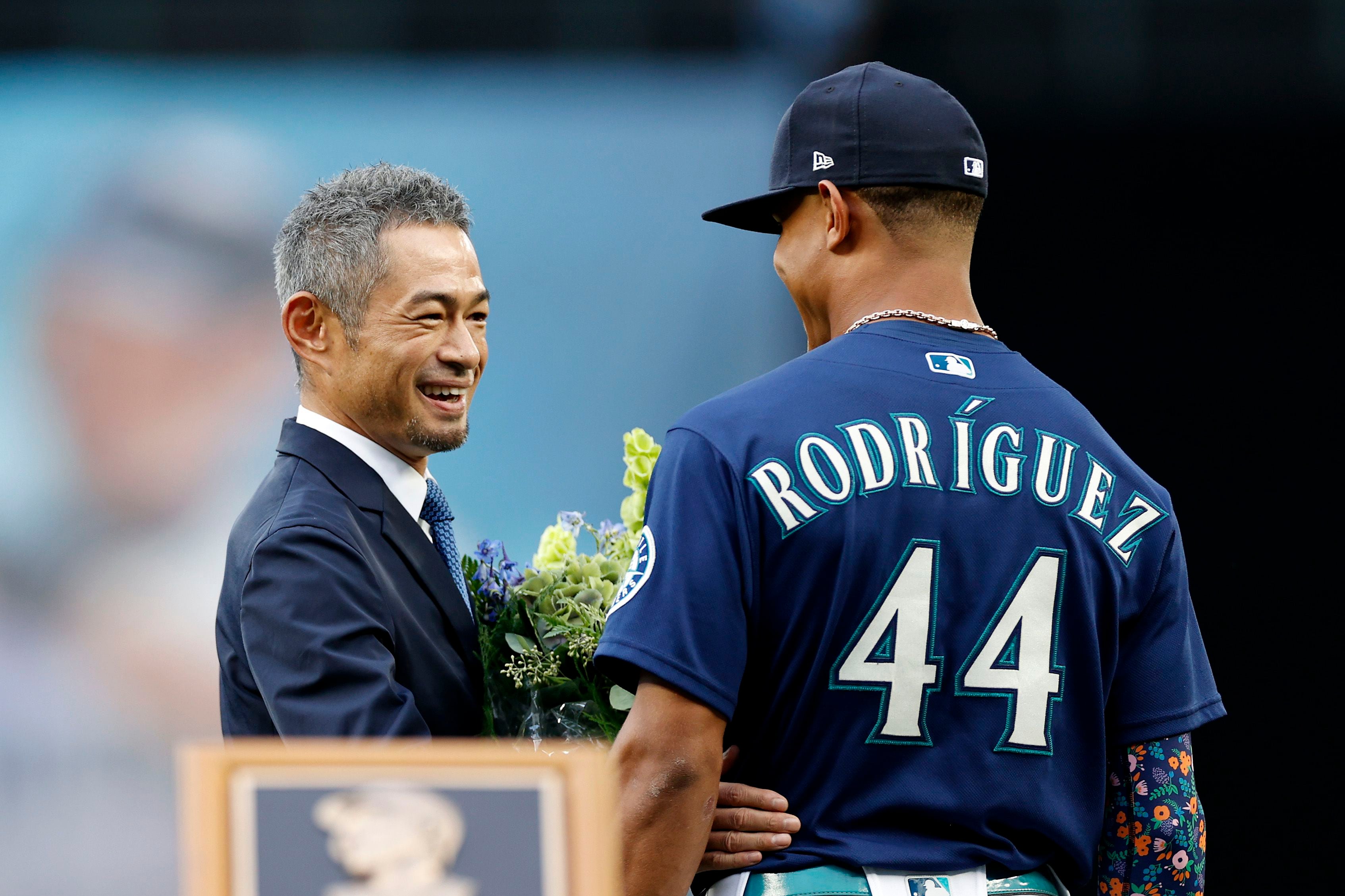 Seattle Seahawks on X: To one of Seattle's sports icons. Congrats Ichiro  Suzuki on your induction to the @Mariners Hall of Fame! Cooperstown is on  deck.  / X