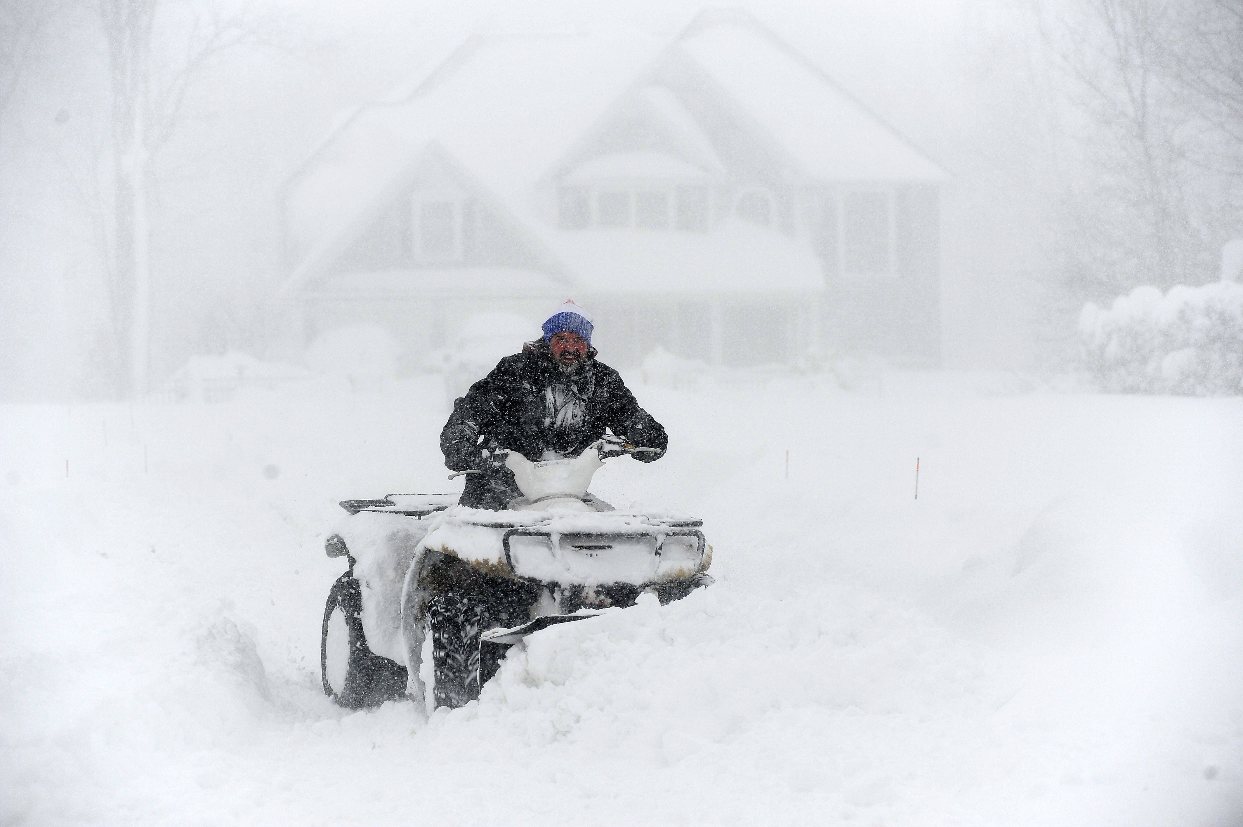 Buffalo Residents Undaunted by 6 Feet of Snow - The New York Times