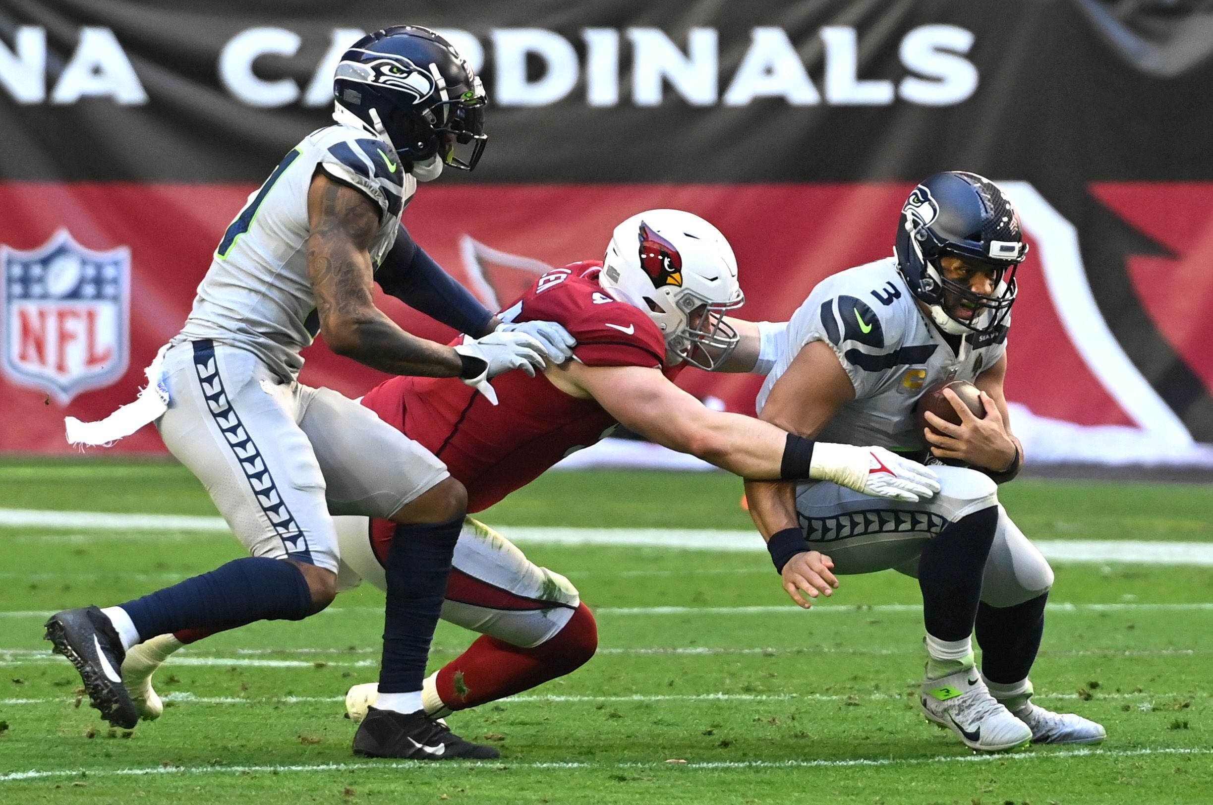 Arizona Cardinals shot at NFC West title spoiled by 38-30 defeat to Seattle  Seahawks