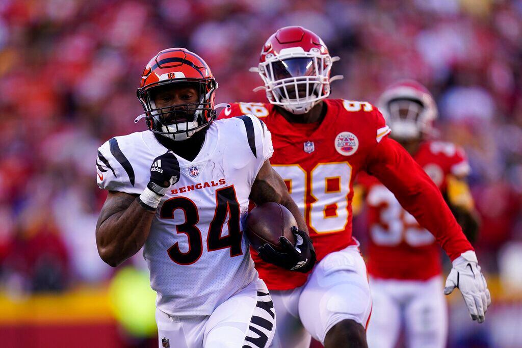 Chiefs beat Bengals & are Super Bowl bound! Get AFC