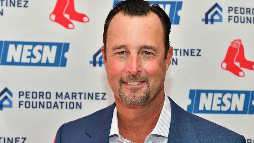 Tim Wakefield: Red Sox say former pitcher is in treatment
