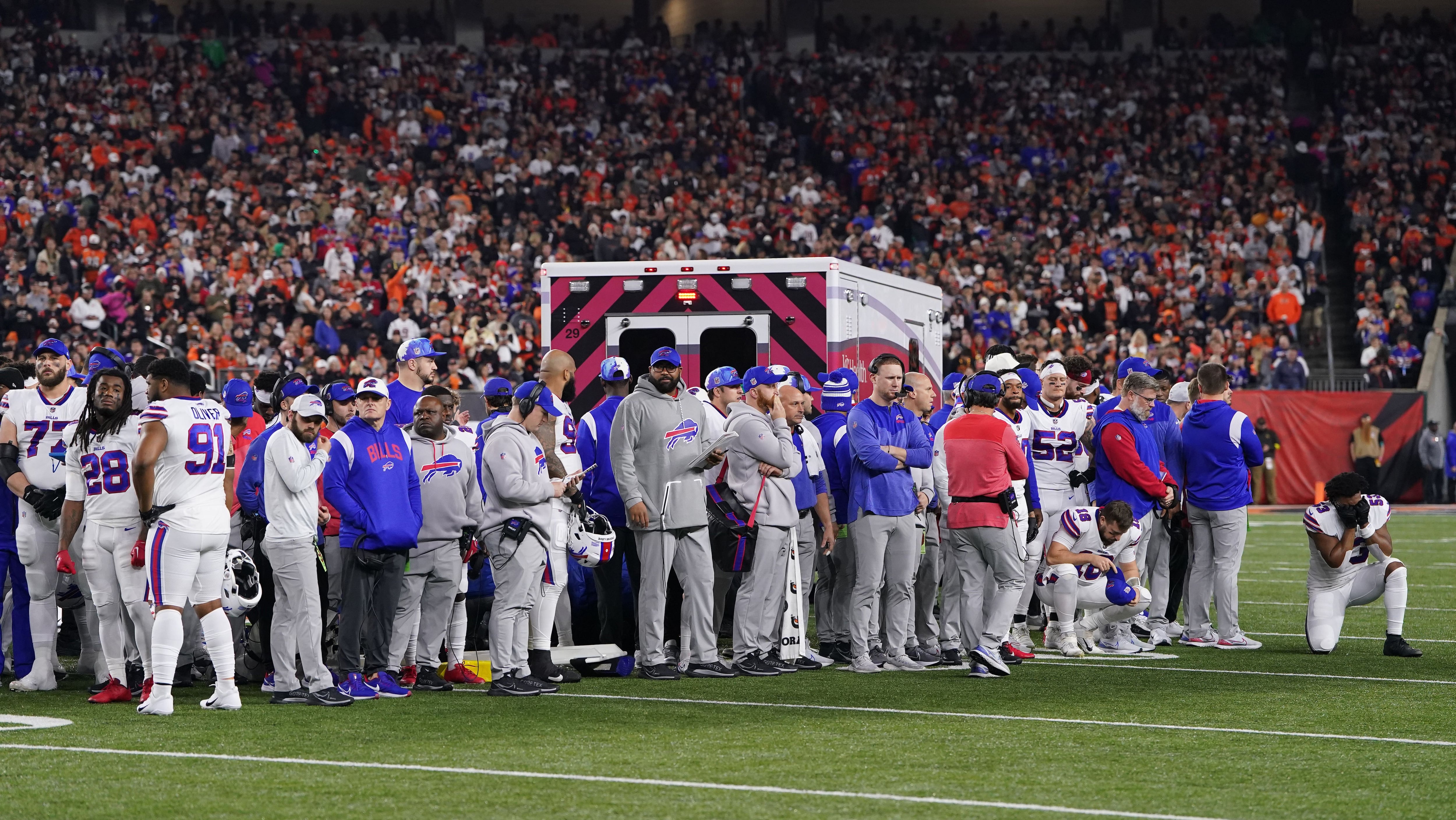 Buffalo Bills Score on Opening Kickoff in First Game Since Hamlin's  Collapse - The New York Times