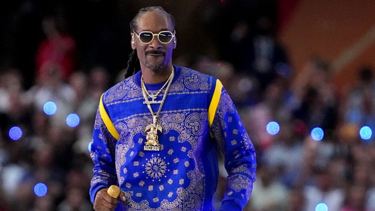 The Super Bowl's First Hip-Hop Halftime Show Was an Exercise in Easy  Nostalgia