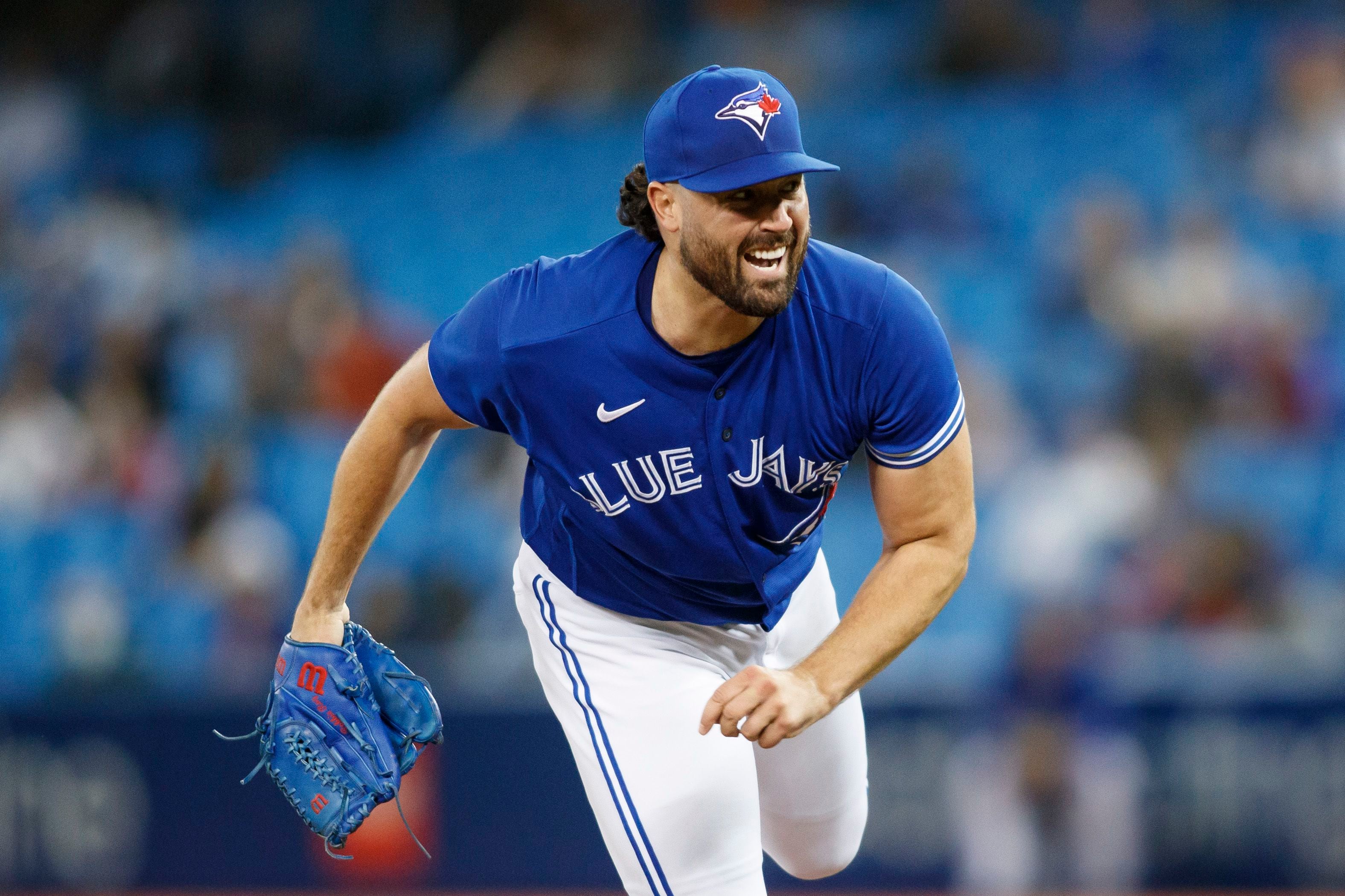 Mariners sign Cy Young winner Robbie Ray to 5-year deal