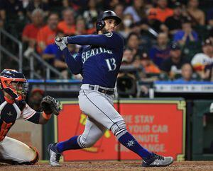 Toro pinch-hits for hurt J-Rod, leads Mariners past Astros