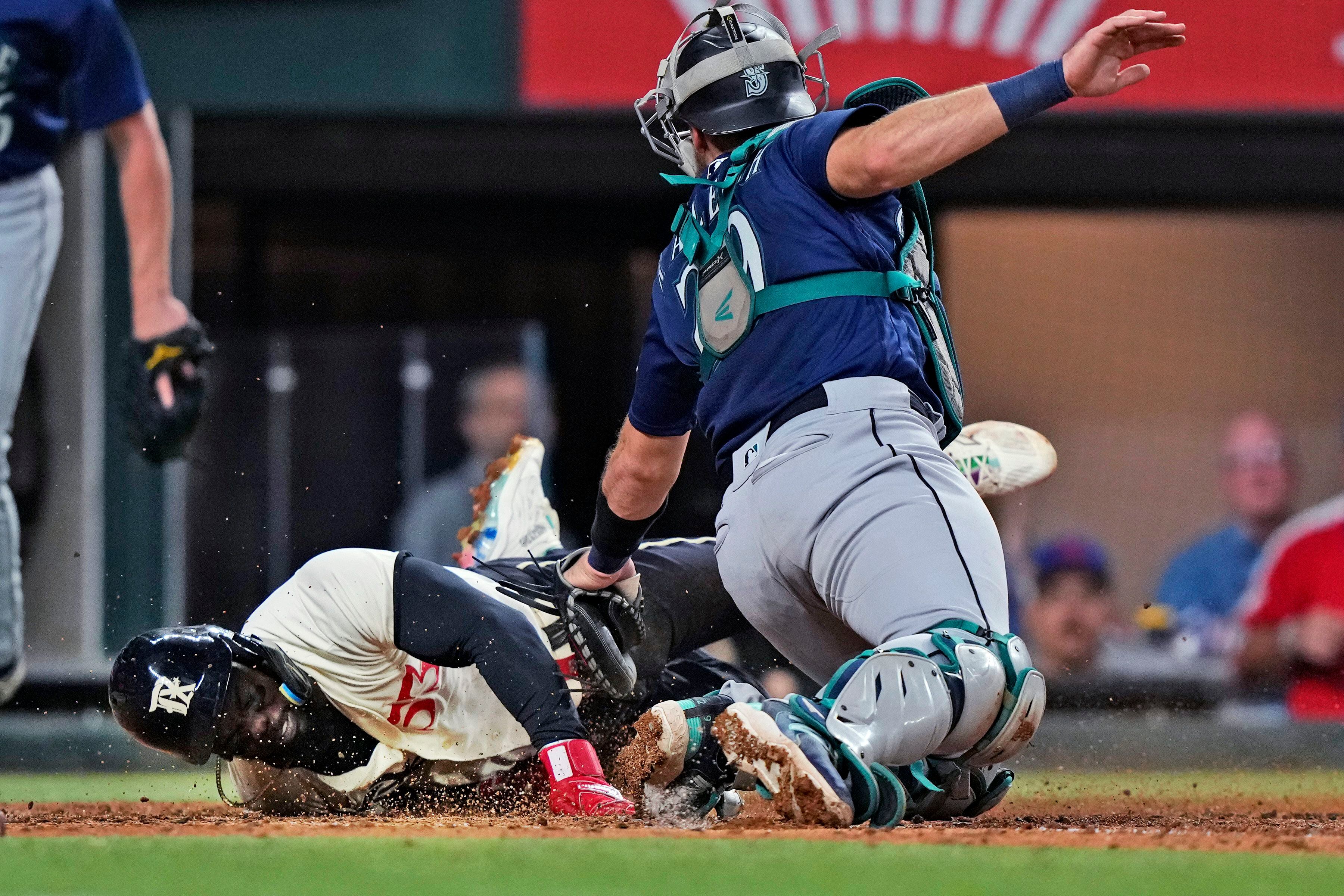 Rangers Corey Seager tied with Mariners Julio Rodriguez in Home