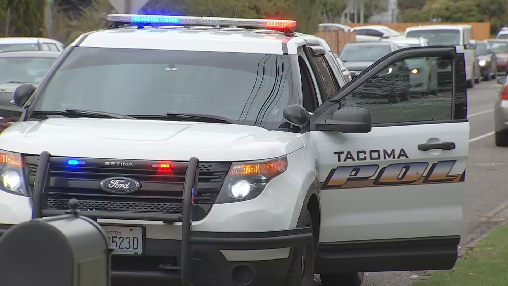 Tacoma 7-11 store robbery thwarted by jammed gun, suspects later involved  in fatal crash