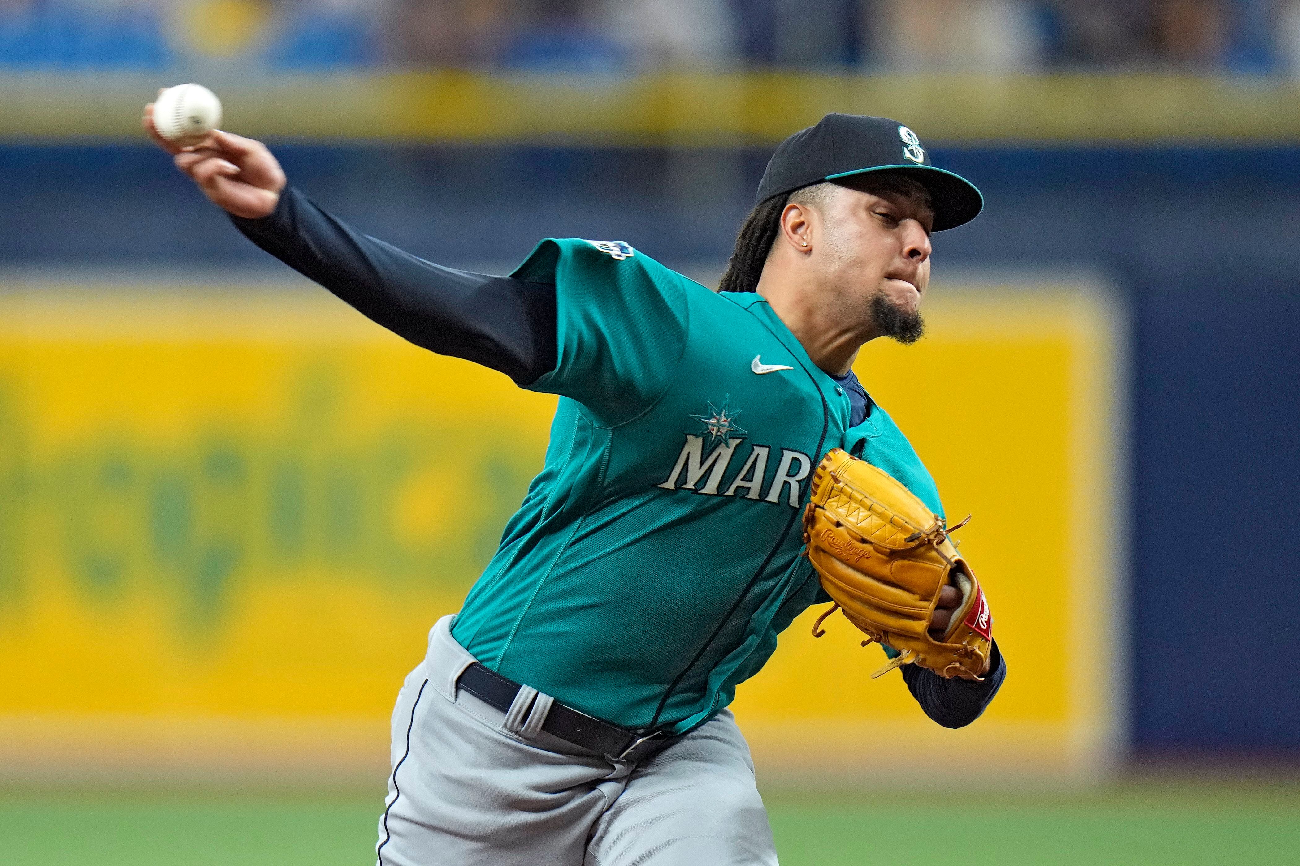 George Kirby, Mike Ford lead Mariners past Marlins