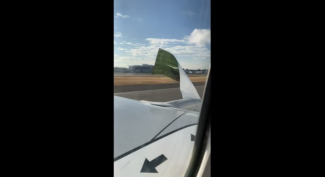 Yo Alaska Air, I thought we were tight : r/Seahawks