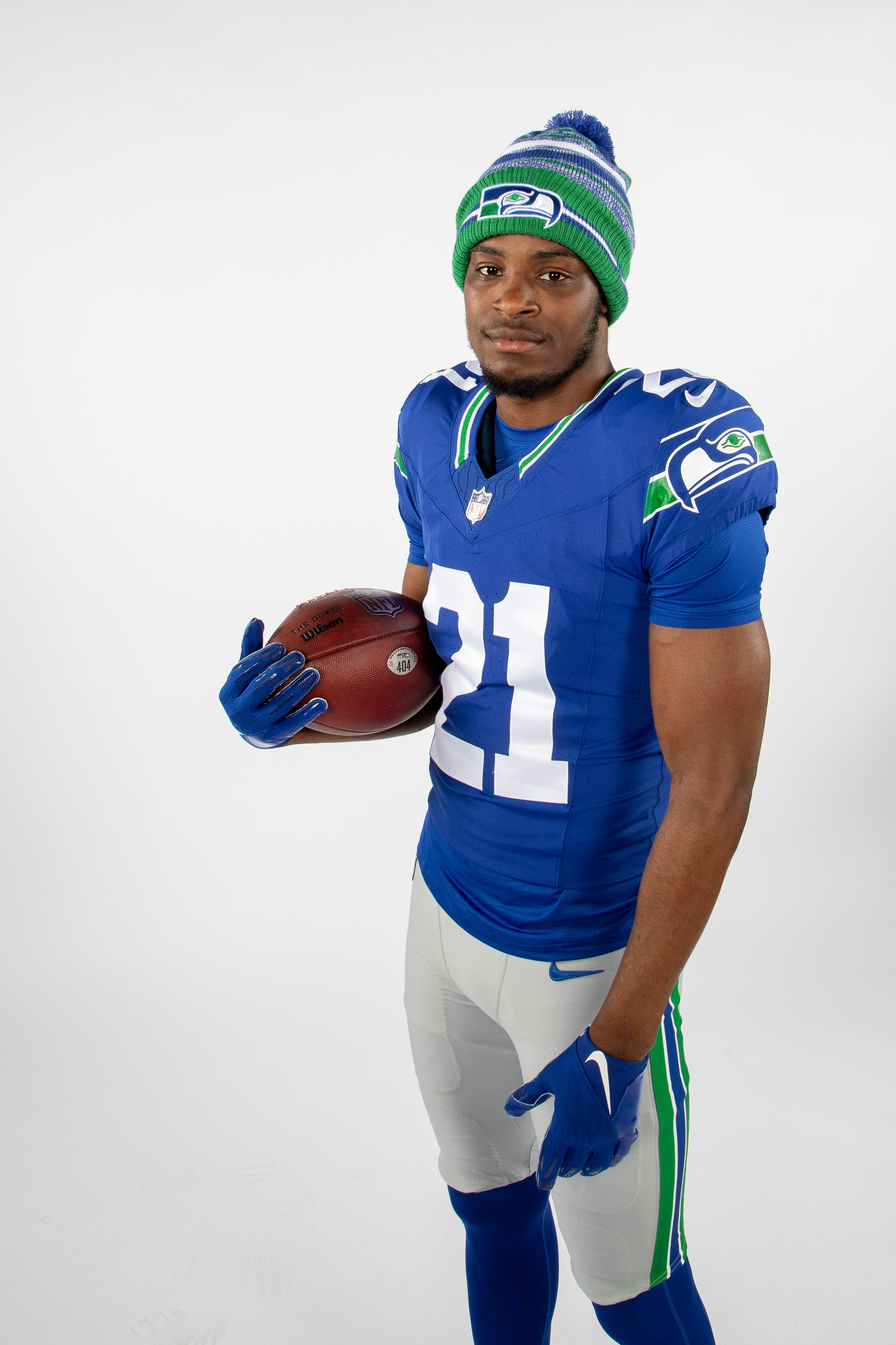 We Love The 90s  Seahawks Unveil Throwback Uniforms For 2023 