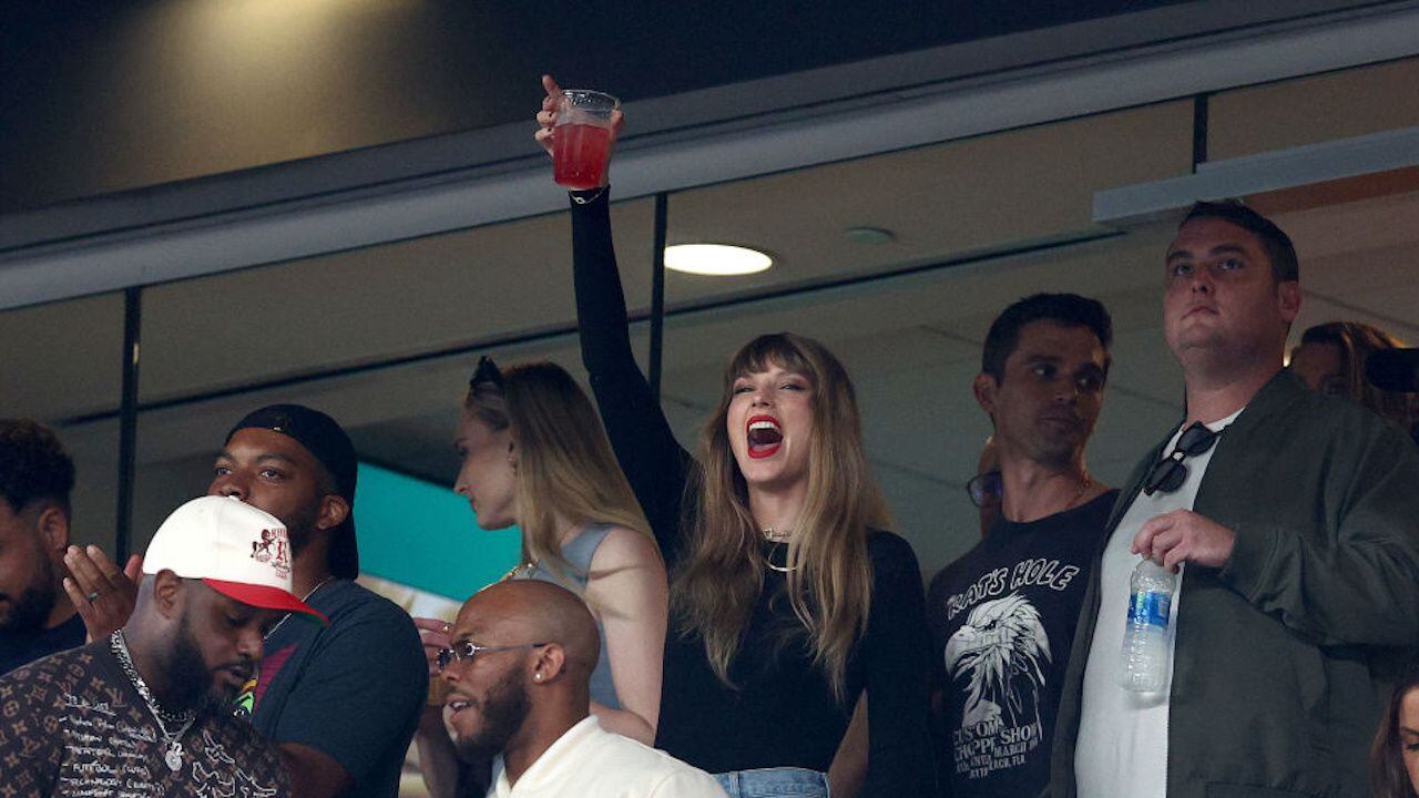 Sunday Night Football' scores ratings TD as Swifties tune in with Jets,  Chiefs fans