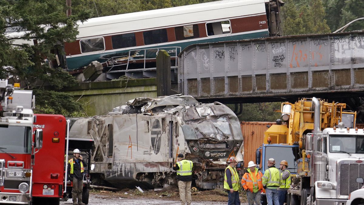 $10 million verdict for man injured in Amtrak derailment