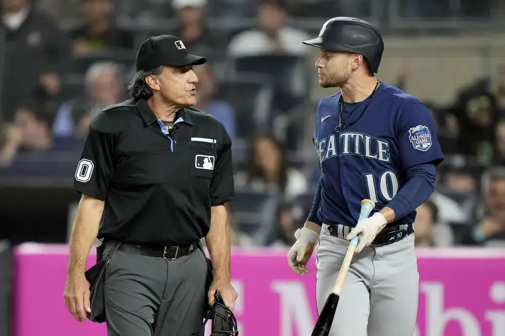 Mariners shut out Yankees in series finale