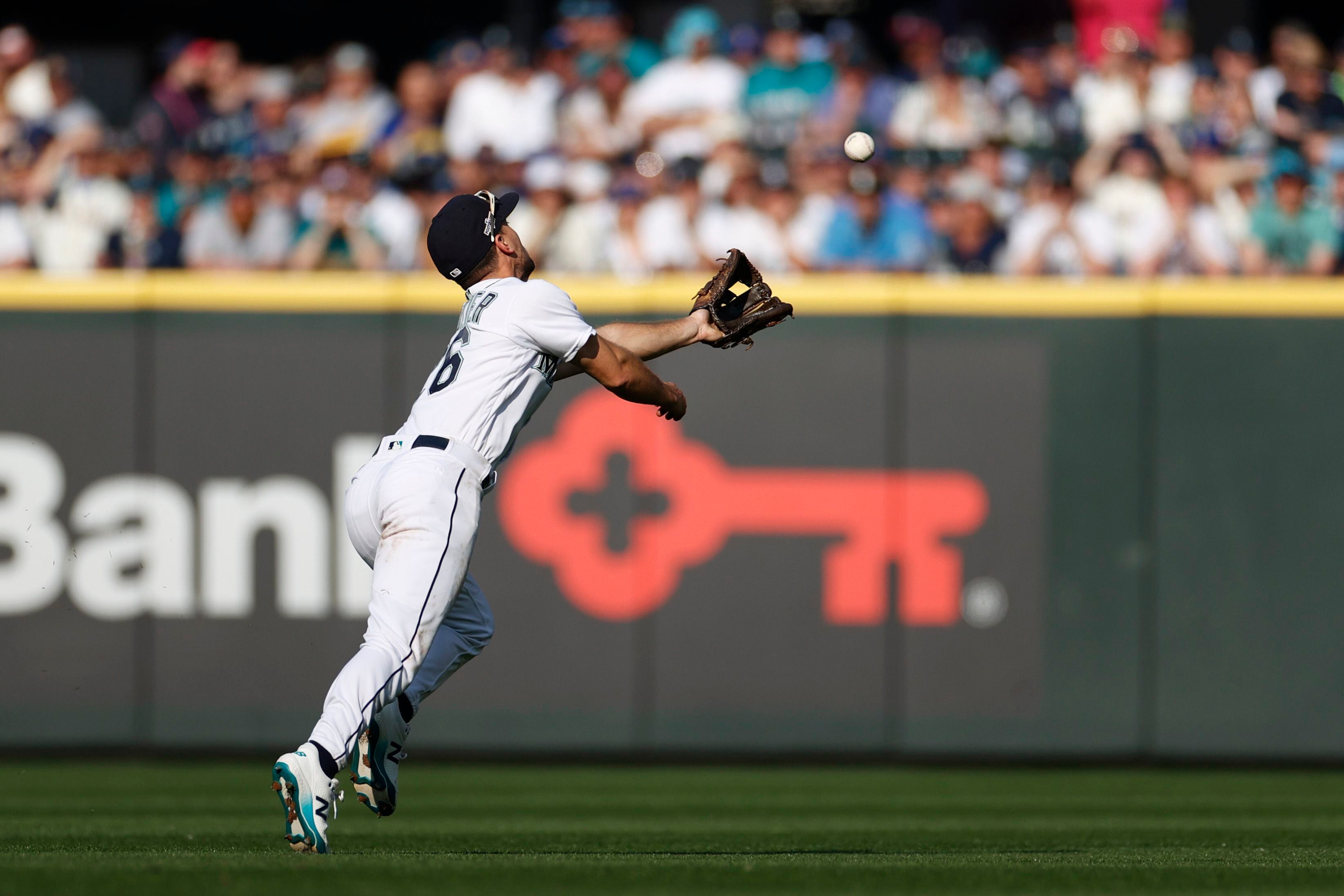 PHOTOS: Seattle Mariners vs. Houston Astros - Sept. 25, 2023 – KIRO 7 News  Seattle